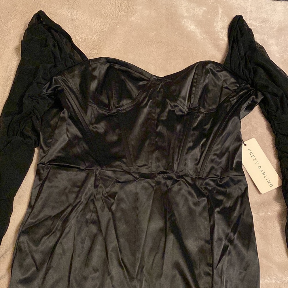 Dress - Picture 4 of 4